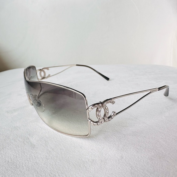 Rare 💫CHANEL vintage Gray gradient Swarovski CC’s sunglasses. - Picture 1 of 16